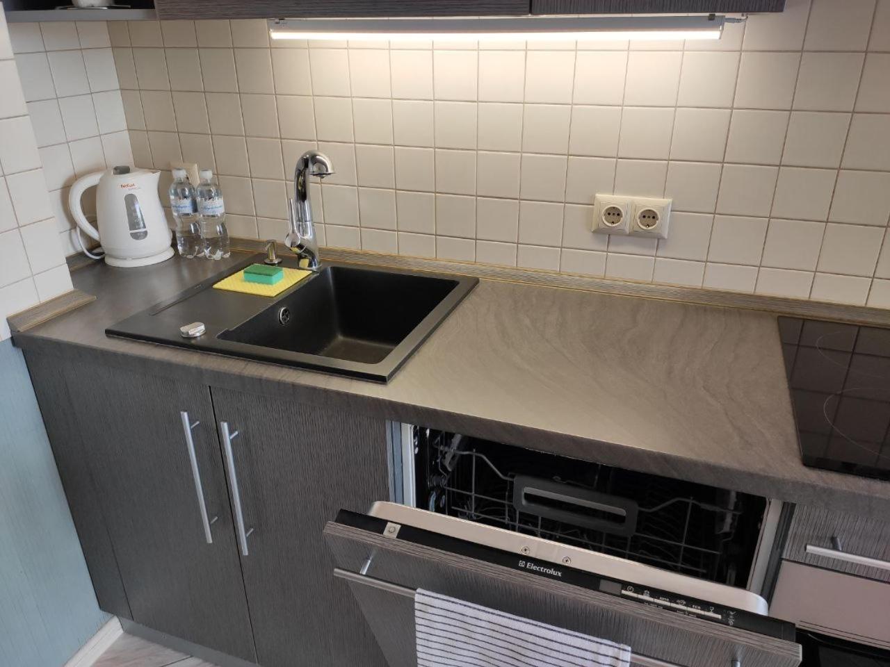 Lux Apart Lviv Apartments Dış mekan fotoğraf